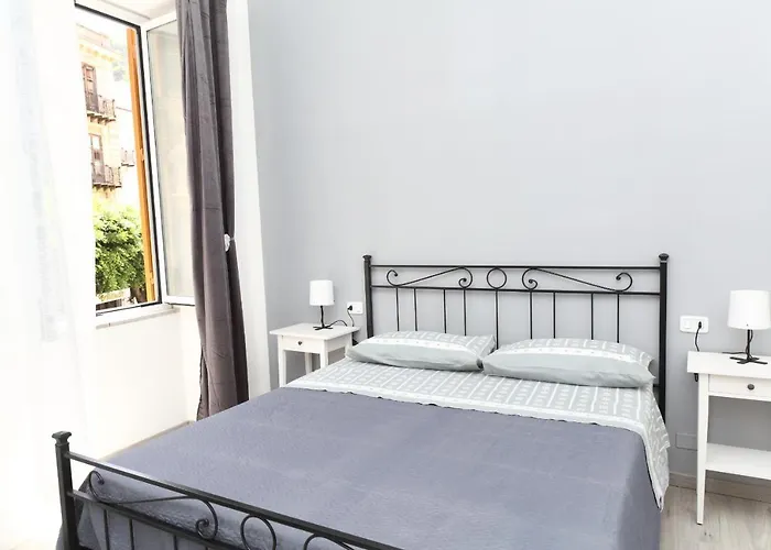 Garibaldi Apartman Cefalù