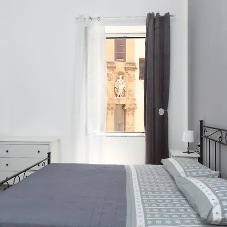 Garibaldi Apartmán *