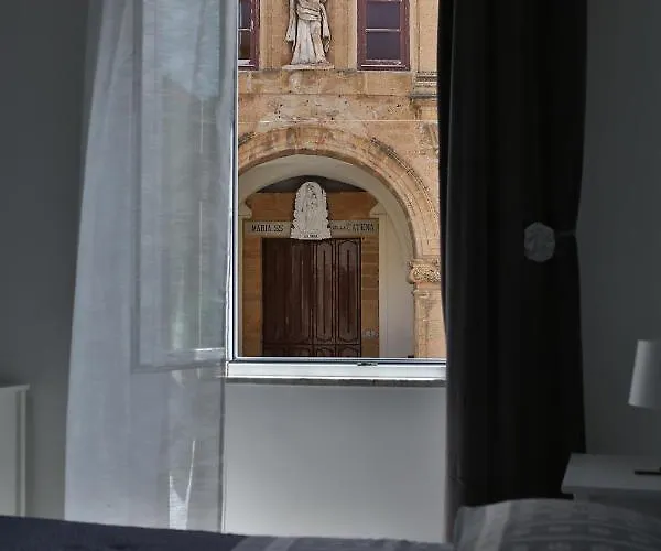 Garibaldi Daire Cefalù